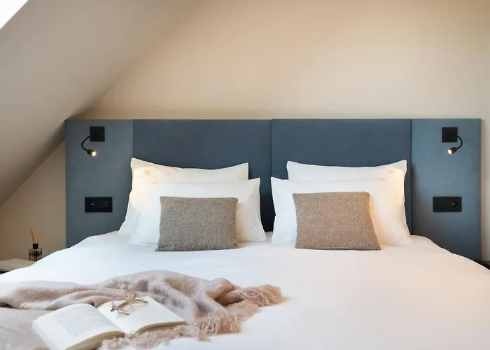 Hebe Hotel