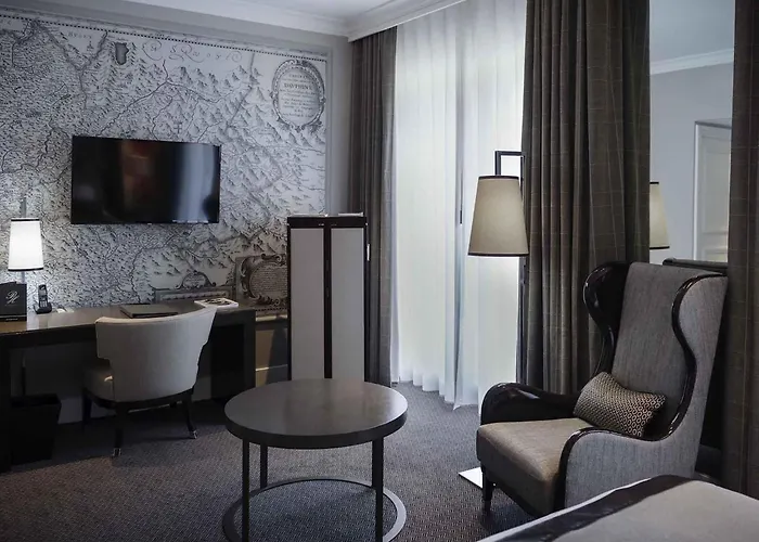 Park Hotel Grenoble - Handwritten Collection